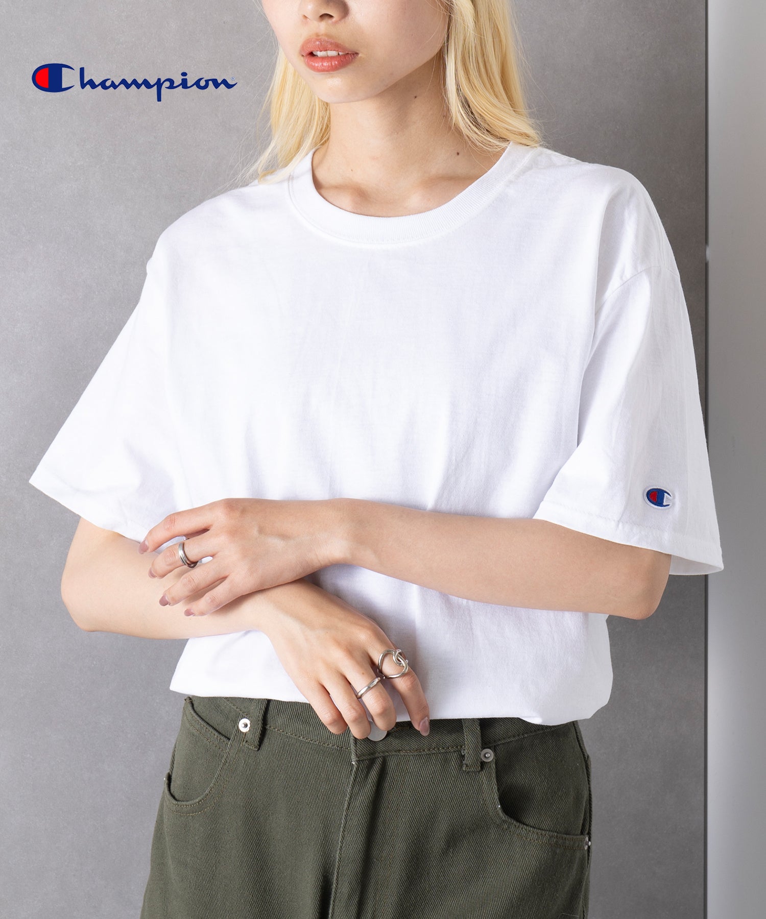 チャンピオン Champion 5.2オンス トップス Tシャツ 半袖 ワンポイント 無地 刺繍 コットン100% クルーネック シンプル T425 （WHT） WHT