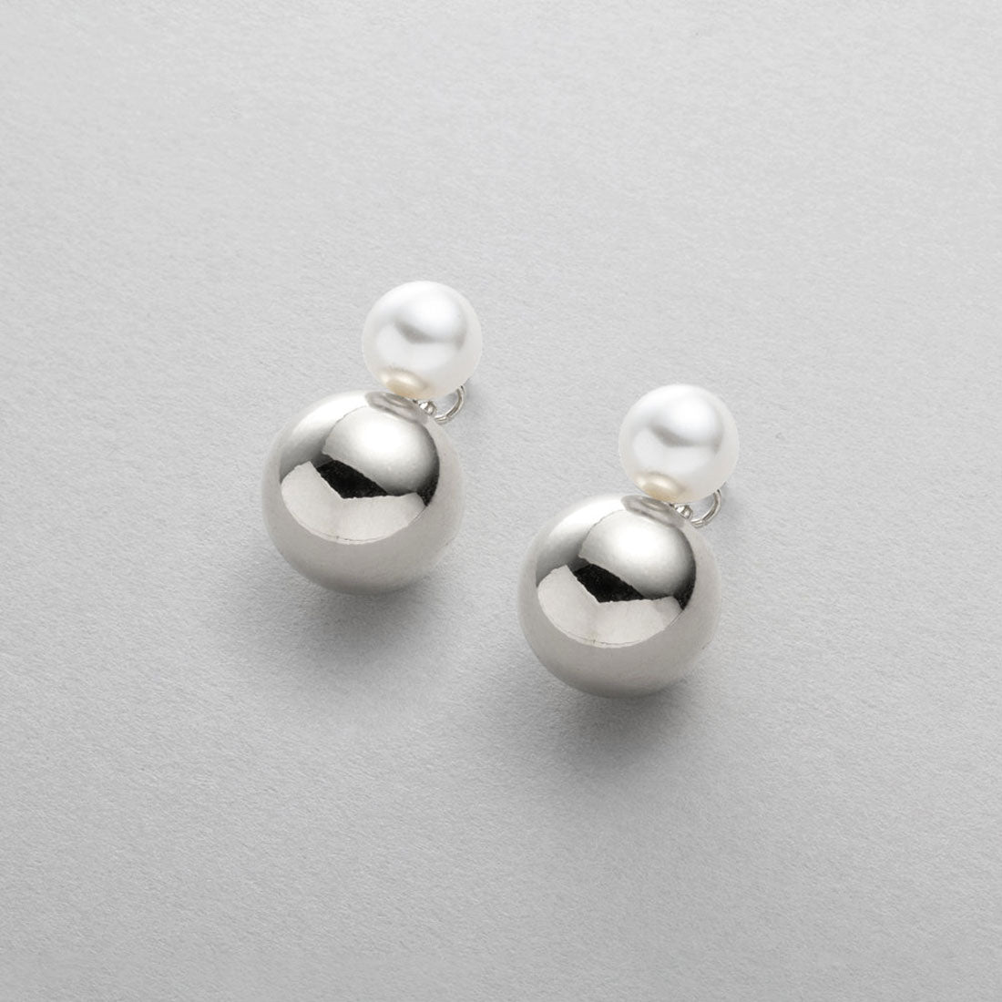 クリームドット Cream dot. パール×メタルボールのちょい揺れバックキャッチピアス （ピアス：ゴールド） ピアス：ゴールド