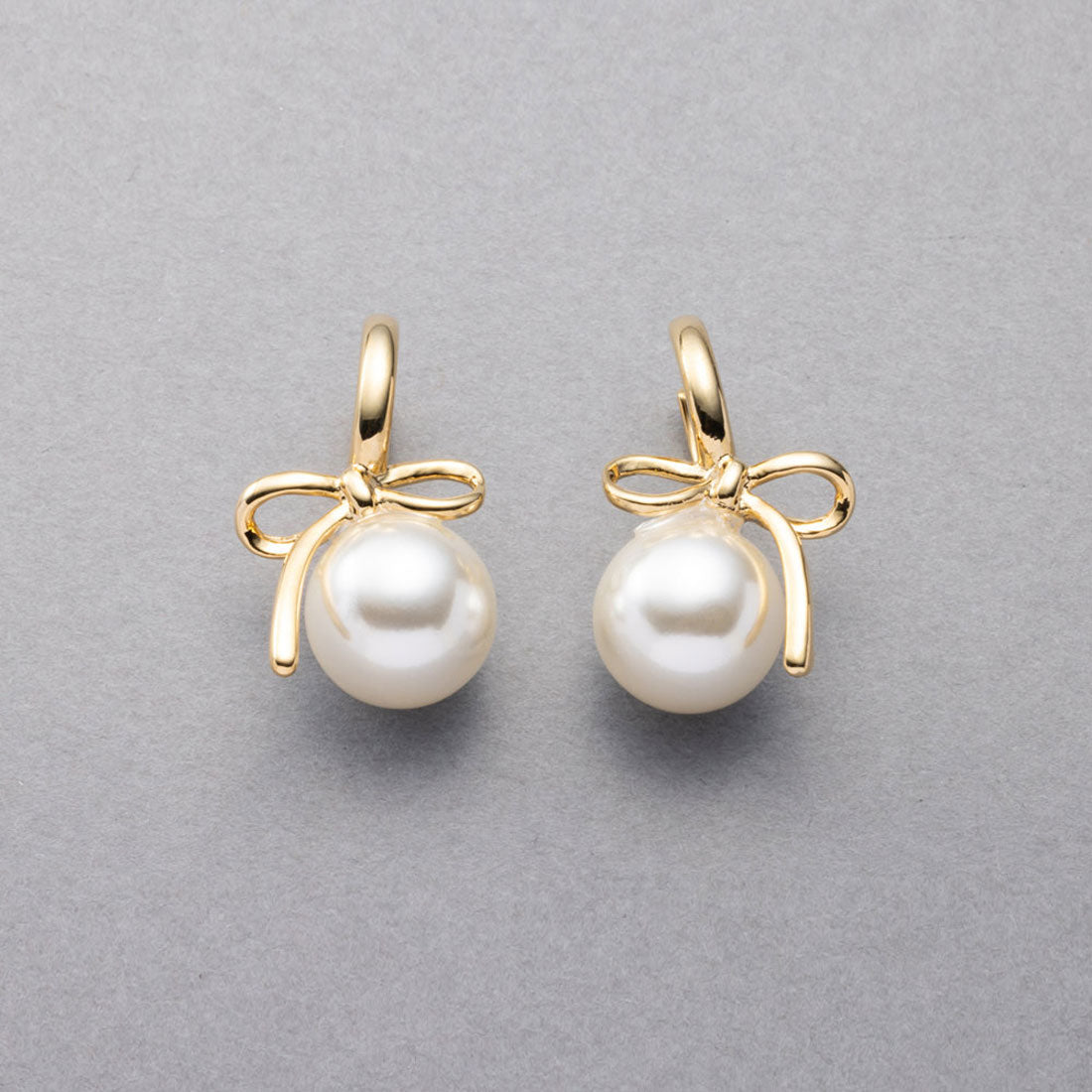 クリームドット Cream dot. 大人に似合うパール＆リボンモチーフのフープピアス （ピアス：ピンクゴールド） ピアス：ピンクゴールド