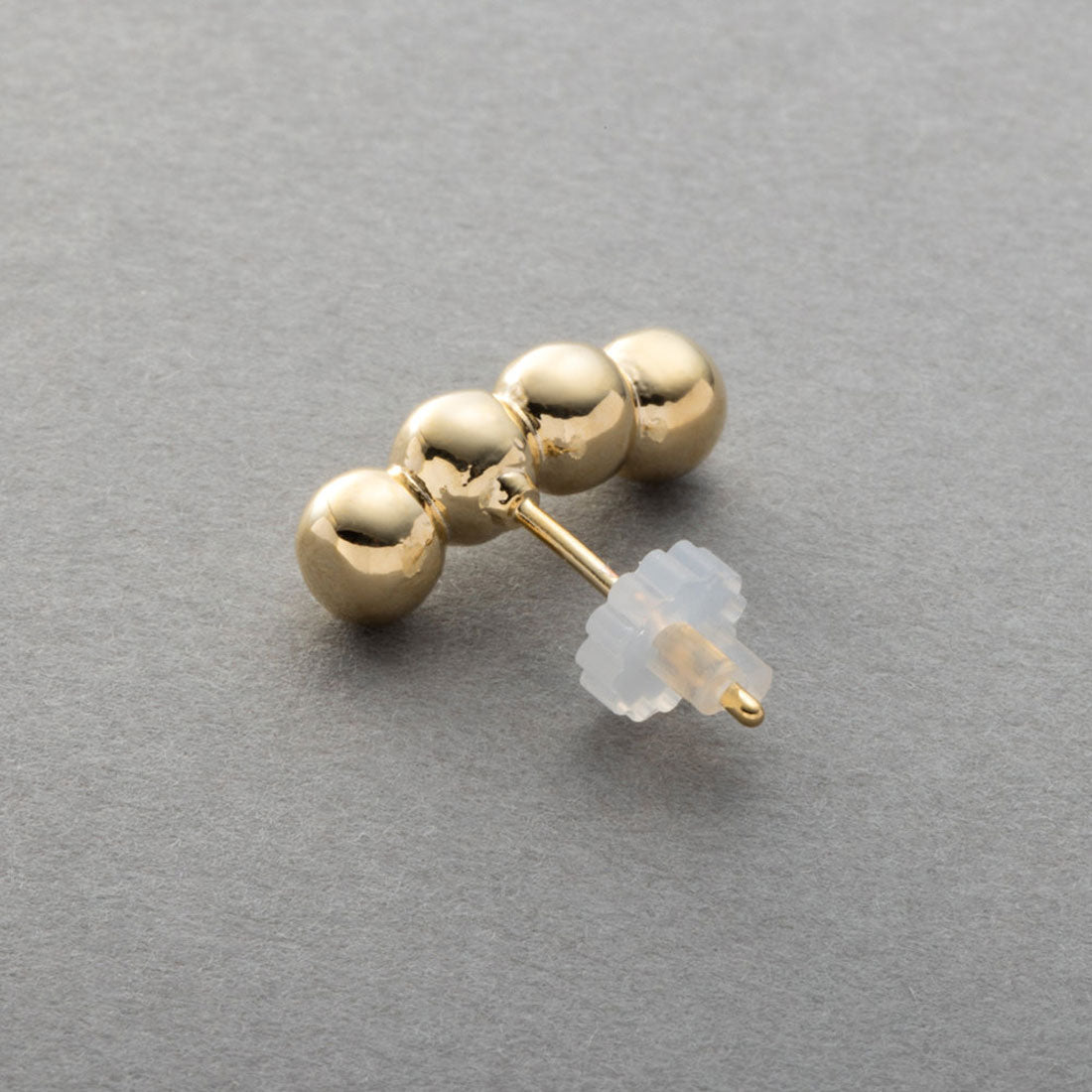 クリームドット Cream dot. 4連メタルボールが艶めくスタッドピアス （ピアス：ゴールド） ピアス：ゴールド