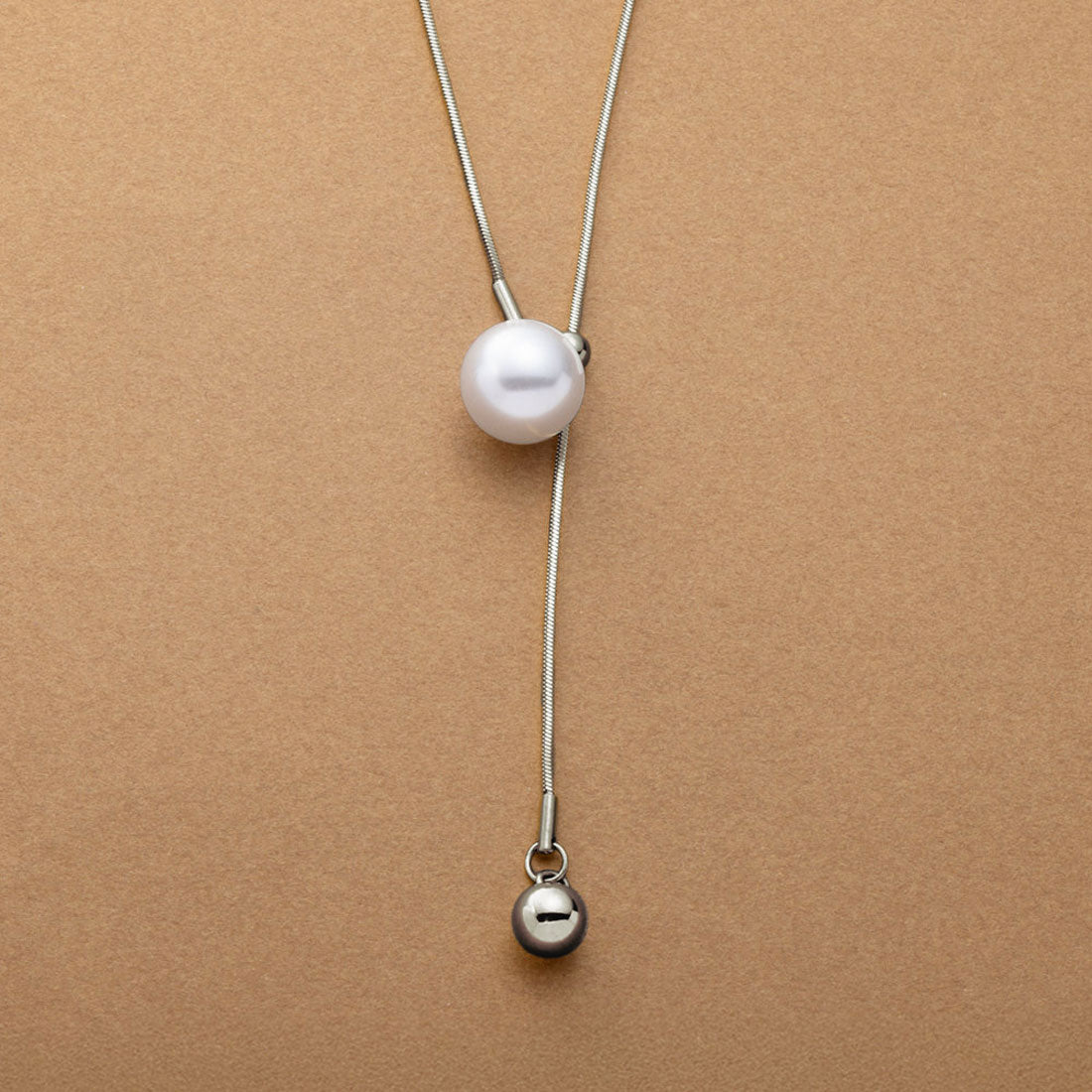 クリームドット Cream dot. パール艶めくステンレス製Y字ロングネックレス （フリーサイズ：ゴールド） フリーサイズ：ゴールド