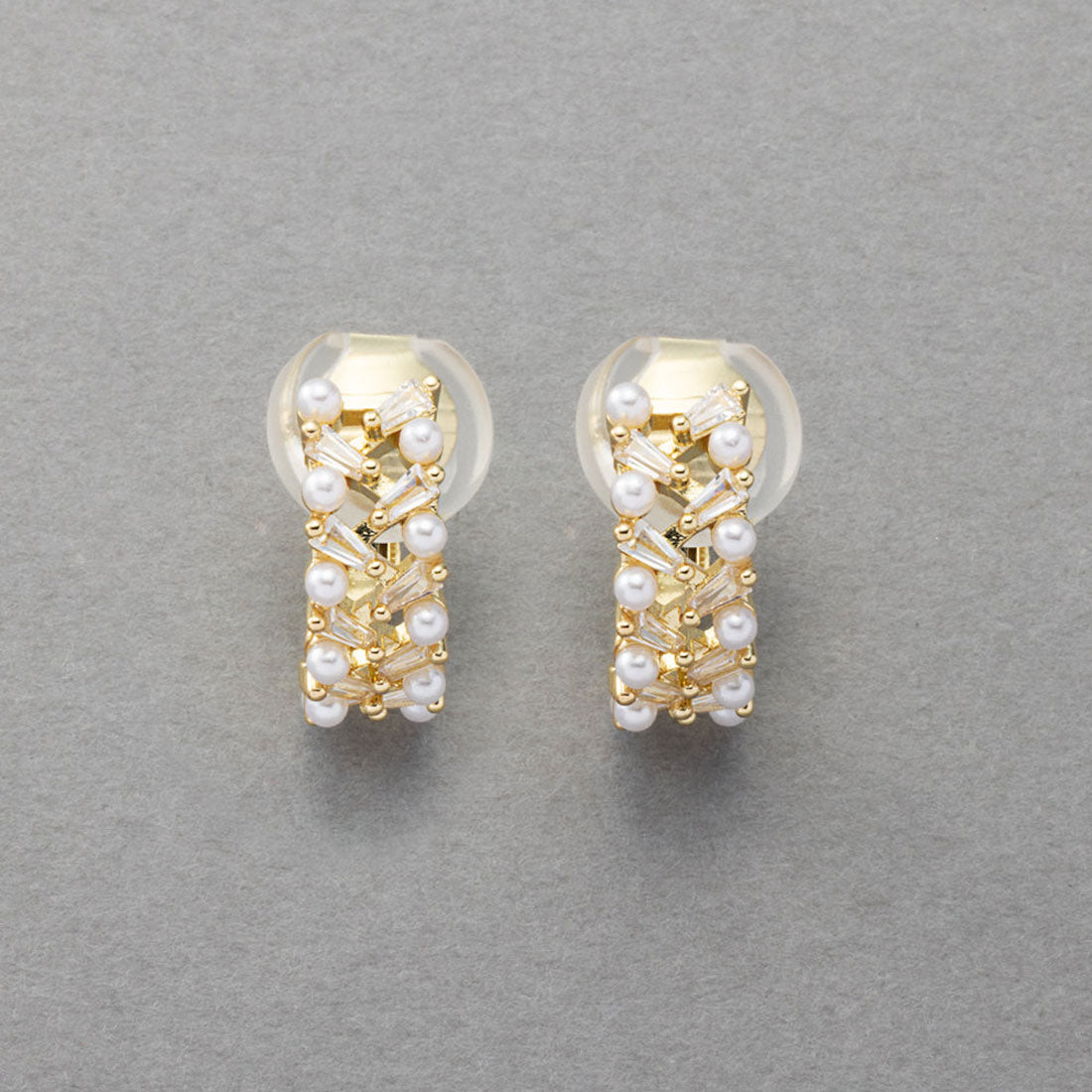 クリームドット Cream dot. 繊細に煌めくビジュー×パールのフープイヤリング （イヤリング：シルバー） イヤリング：シルバー