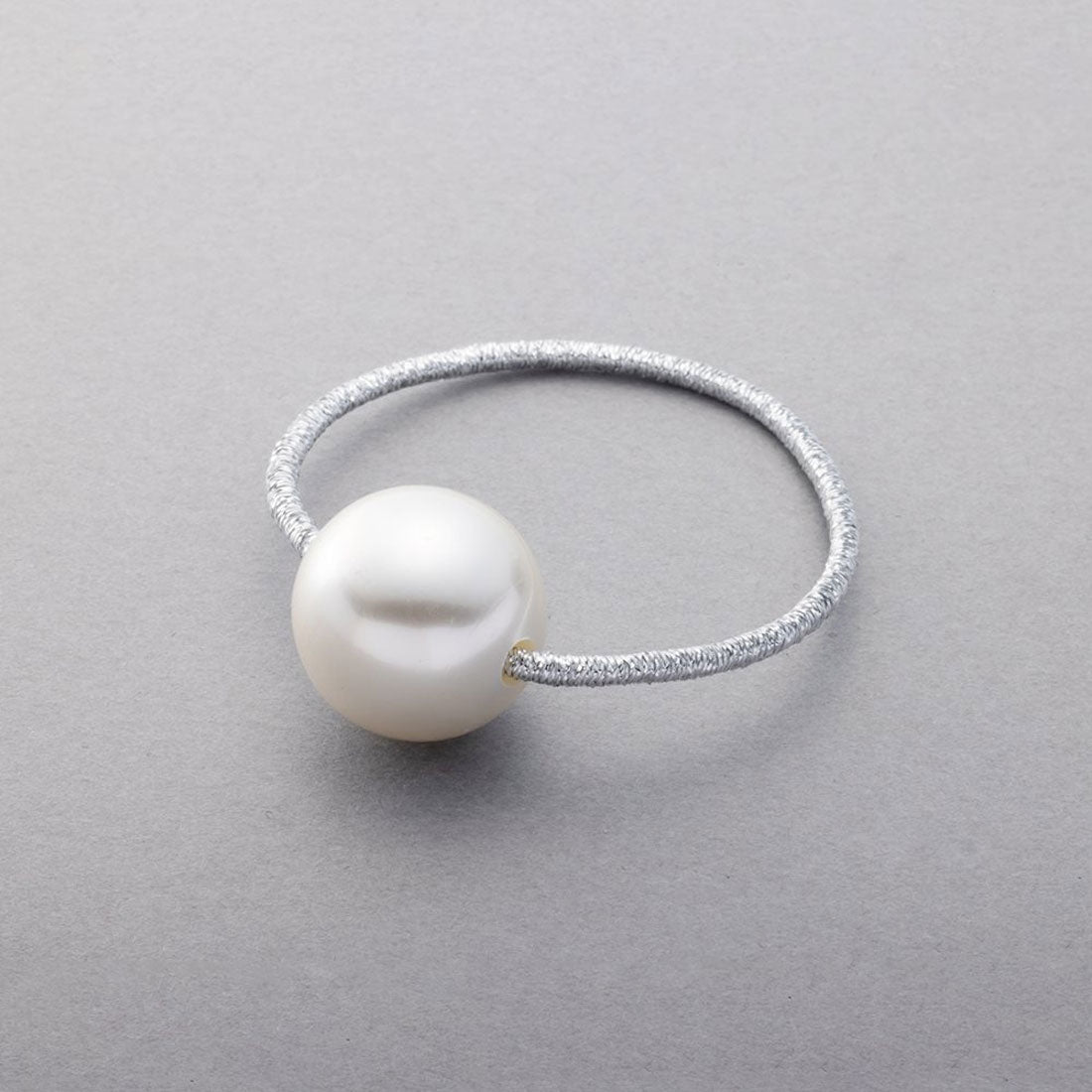 クリームドット Cream dot. ノーブルな存在感を放つ、大粒パールヘアゴム （ワンサイズ：シルバー） ワンサイズ：シルバー