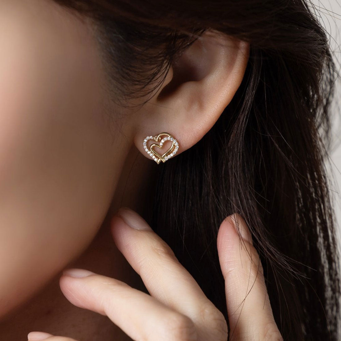 クリームドット Cream dot. ビジューラインが煌めくダブルハートピアス （ピアス：ゴールド） ピアス：ゴールド