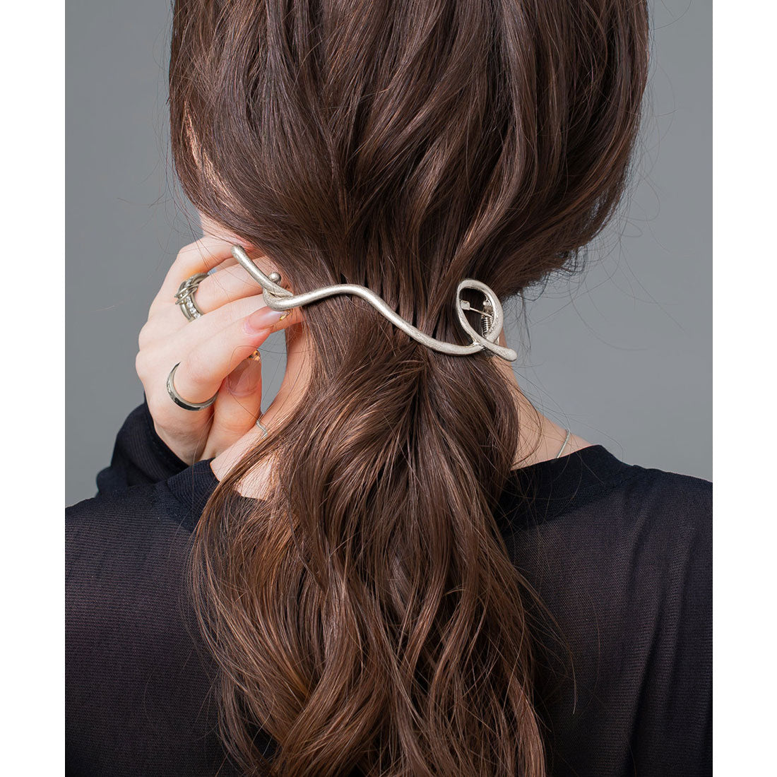 クリームドット Cream dot. ニュアンス×ヴィンテージ調のメタルヘアクリップ （ワンサイズ：ゴールド） ワンサイズ：ゴールド
