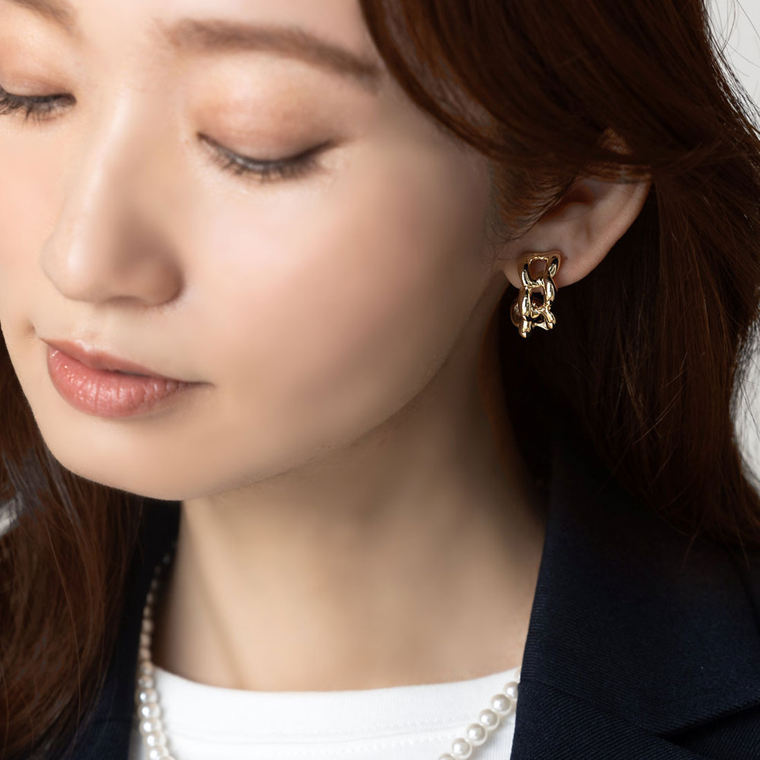 クリームドット Cream dot. モードな印象をプラス、チェーンモチーフのイヤリング （イヤリング：シルバー） イヤリング：シルバー