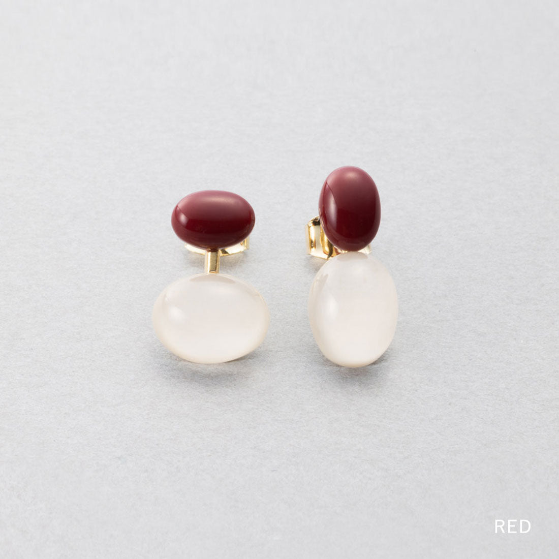 クリームドット Cream dot. バイカラーオーバルのアシンメトリーピアス/イヤリング （ピアス：パープル） ピアス：パープル