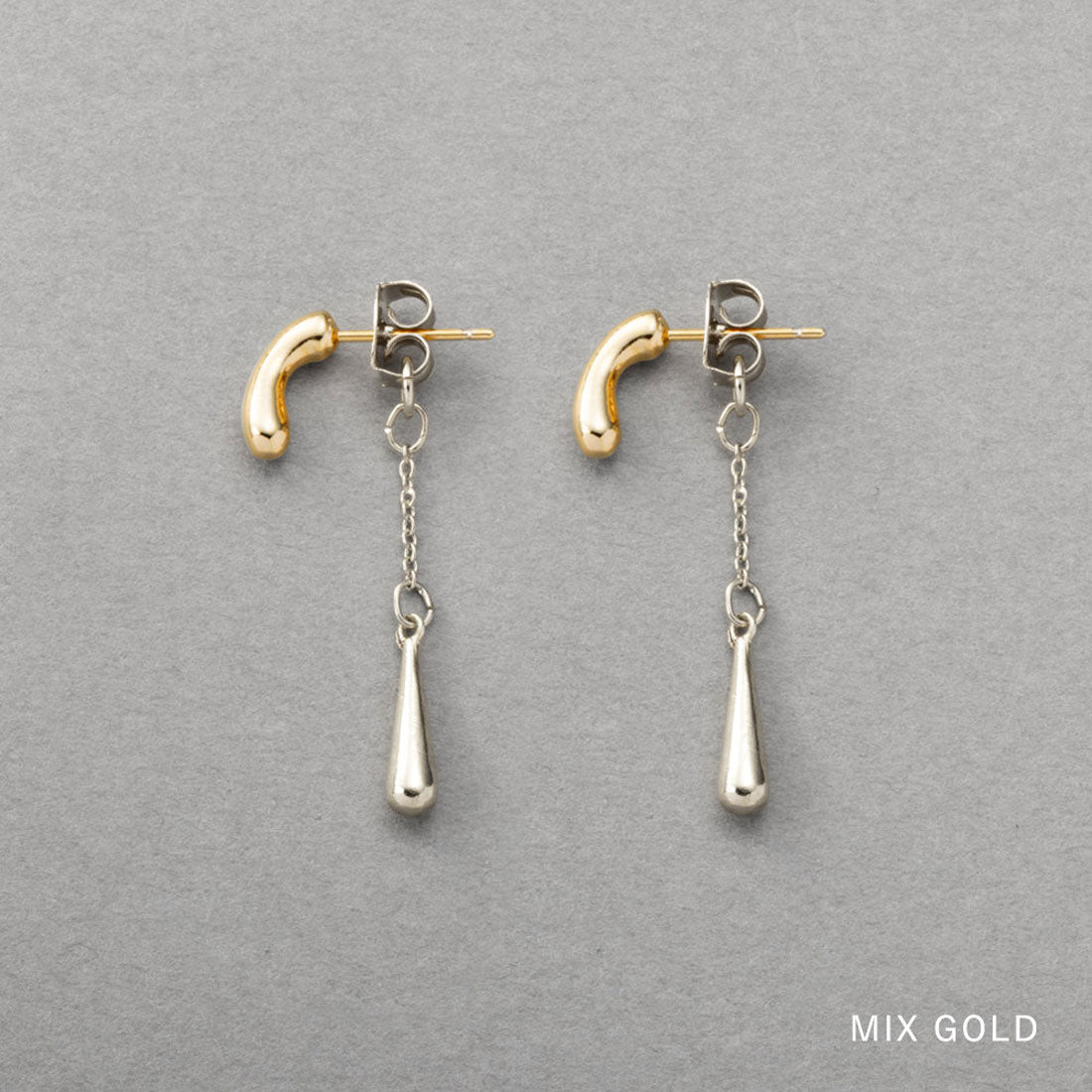 クリームドット Cream dot. ドロップバーが揺らめくカーブバーのバックキャッチピアス （ピアス：シルバー） ピアス：シルバー