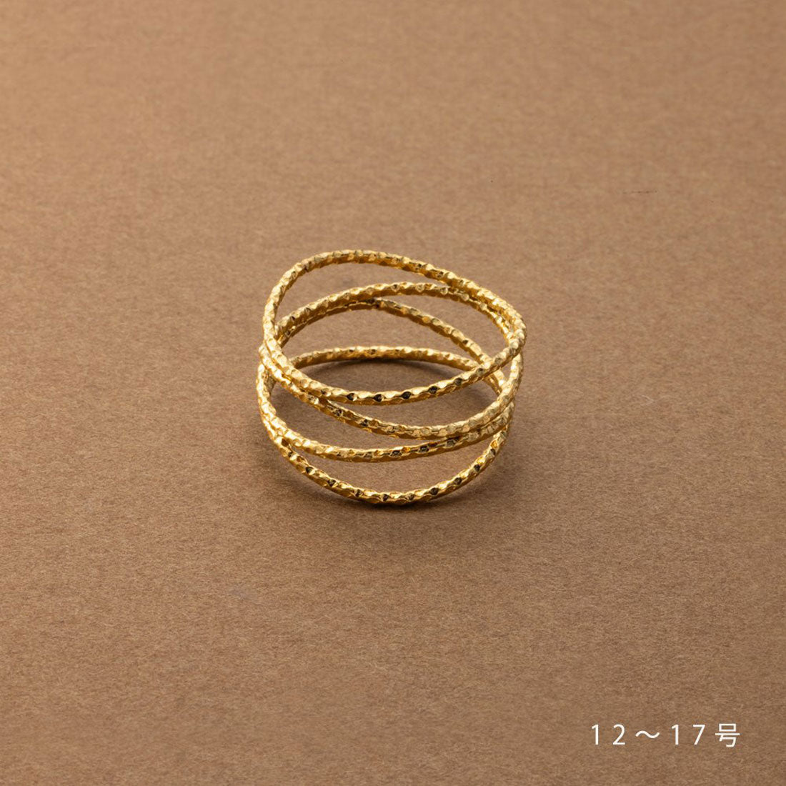 クリームドット Cream dot. 透かし多重ラインのステンレス製ワイドリング （ゴールド） ゴールド