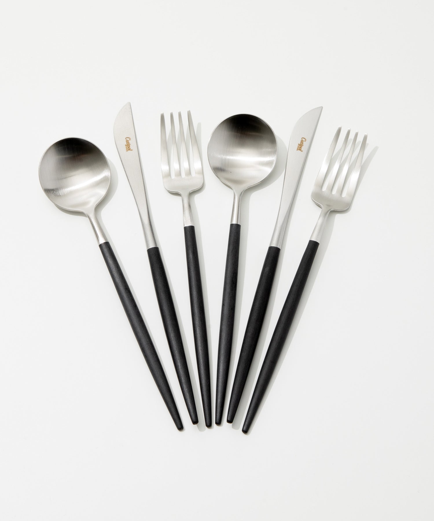 クチポール Cutipol クチポール Cutipol ゴア 食器 6点セット デザート スプーン フォーク ナイフ ギフトボックス付 6点用 GOA DESSERT 【返品不可商品】 （シルバー×ブラック） シルバー×ブラック