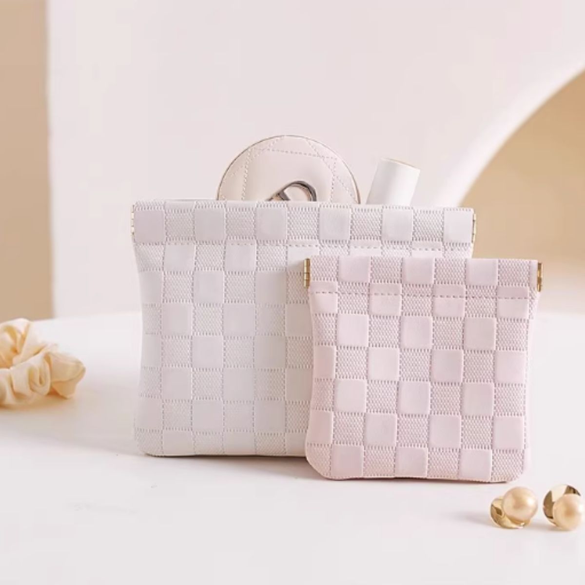 Chime Trip Chime Trip Pouch 配件包 小號 Springero 金屬皮夾 春季時尚韓國時尚女士化妝包 緊湊型刷架可愛化妝包