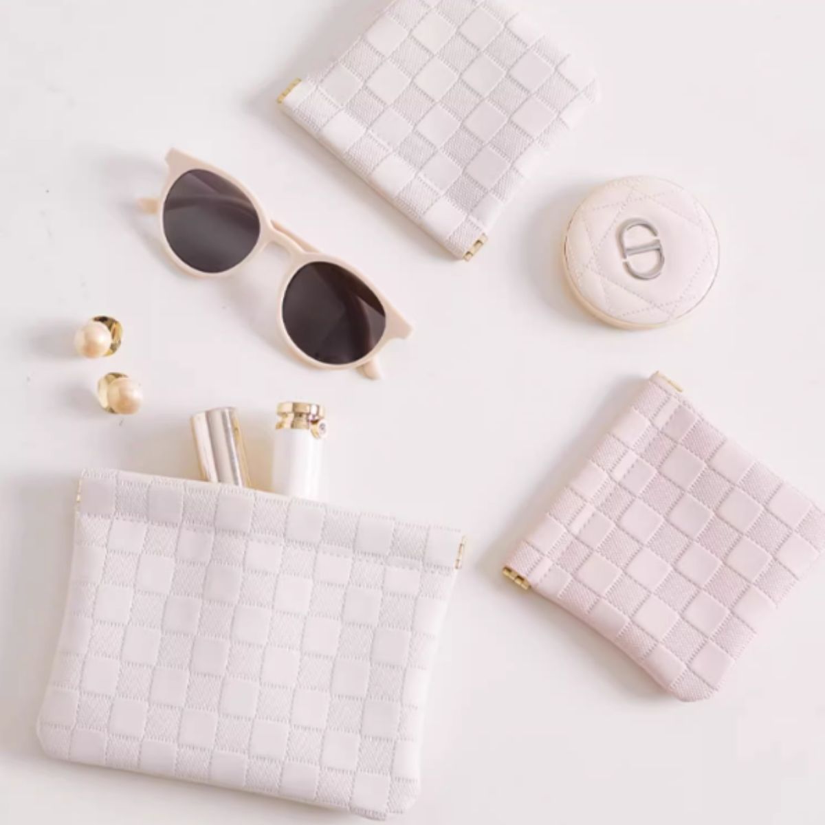 Chime Trip Chime Trip Pouch 配件包 小號 Springero 金屬皮夾 春季時尚韓國時尚女士化妝包 緊湊型刷架可愛化妝包