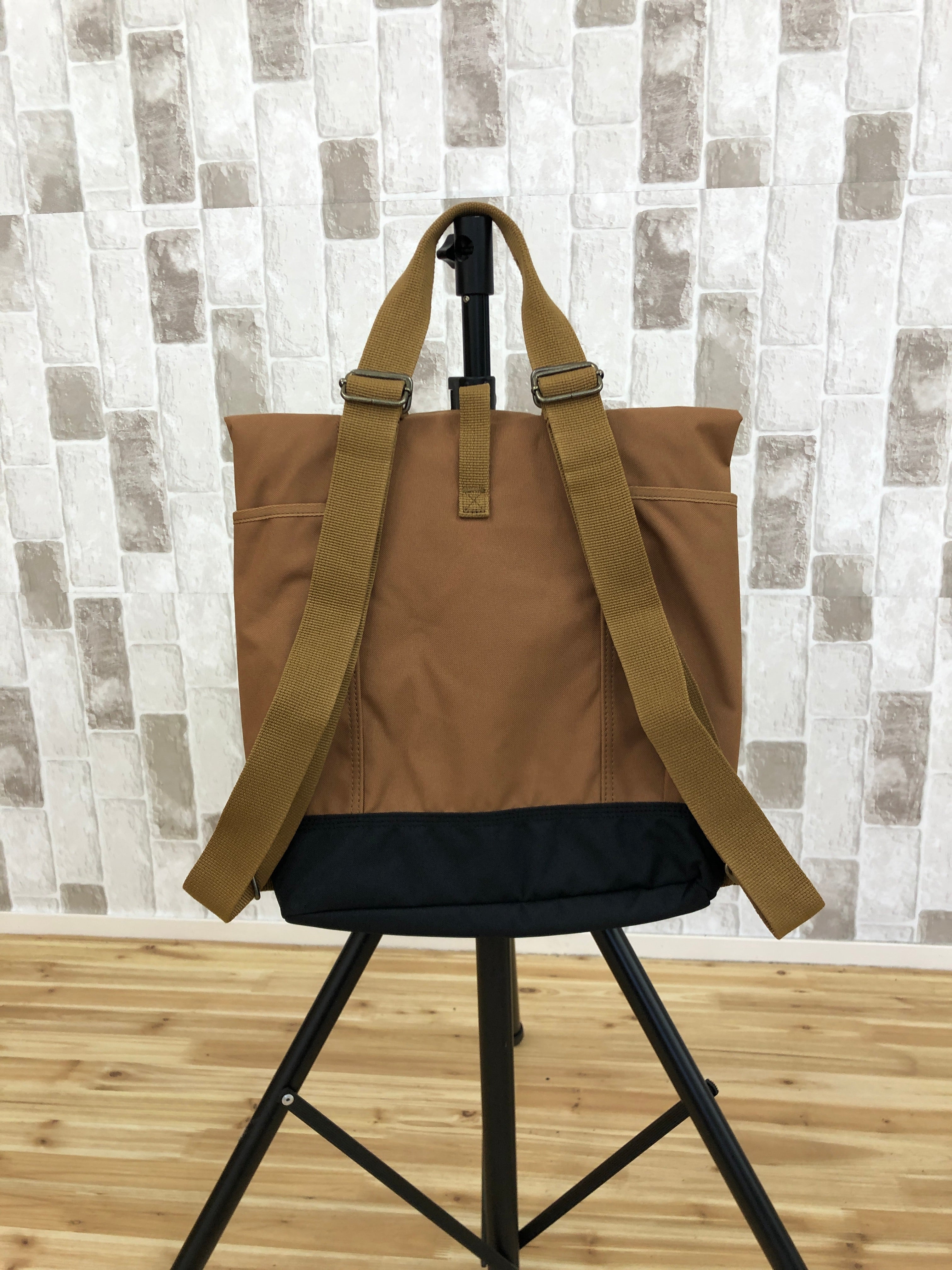 カーハート Carhartt LRGACY SERIES BACKPACK HYBRID 2WAY ワンポイント スクエア バックパック メンズ トートバッグ （1-ブラック） 1-ブラック
