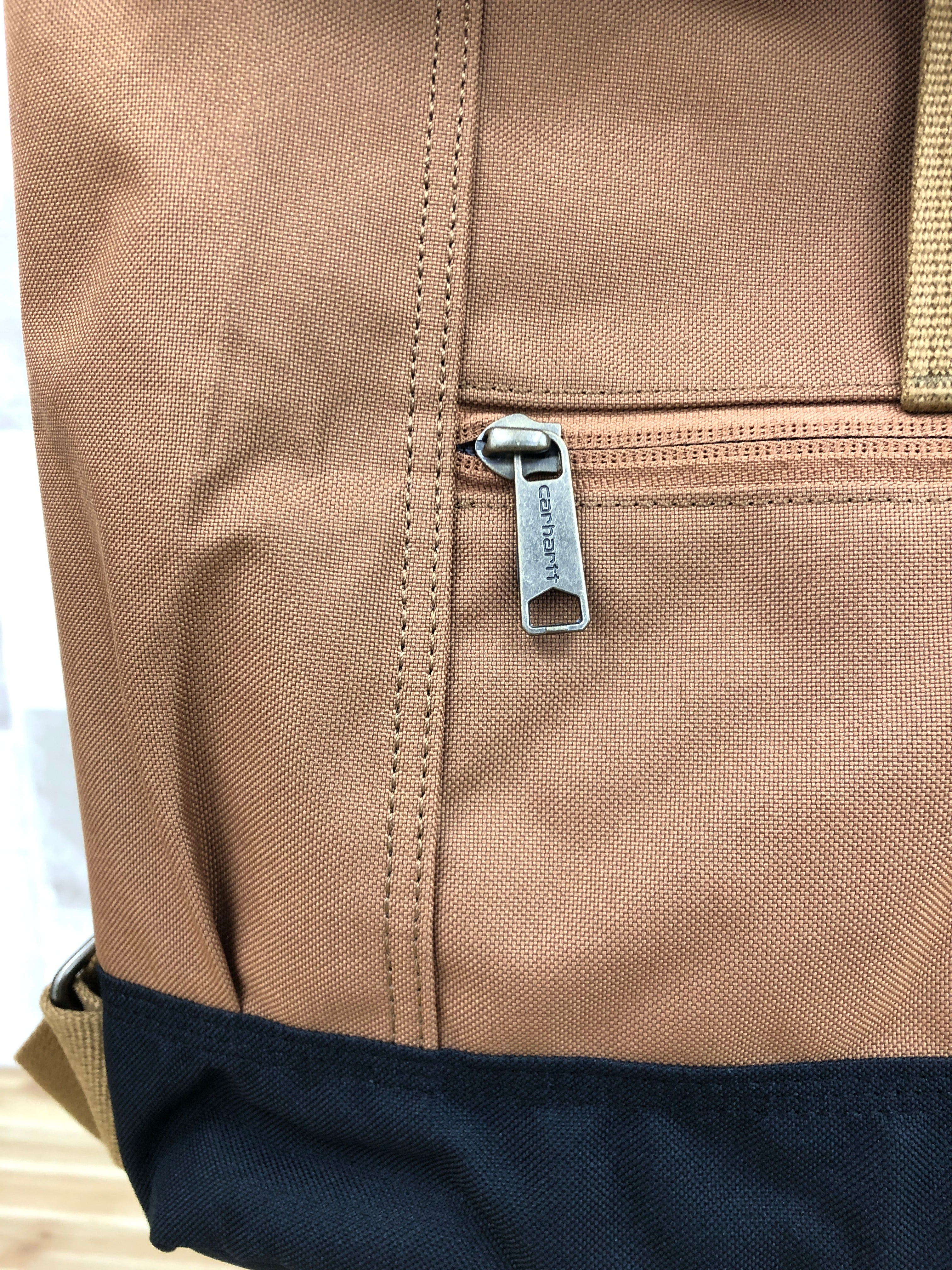 カーハート Carhartt LRGACY SERIES BACKPACK HYBRID 2WAY ワンポイント スクエア バックパック メンズ トートバッグ （1-ブラック） 1-ブラック