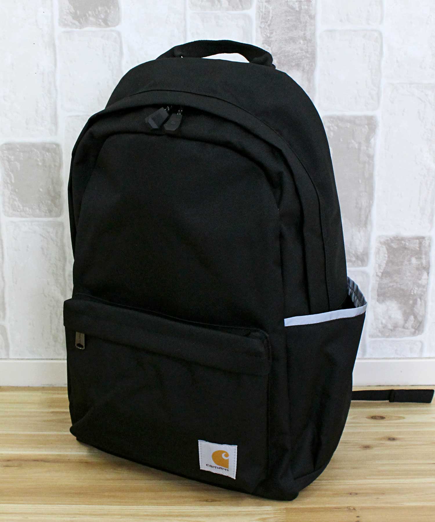カーハート Carhartt クラシック バックパック CLASSIC BACKPACK 21L ブランド 鞄 バッグ カバン リュックサック ラップトップ デイパック ノートPCスリーブ付き 撥水加工 メンズ レディース （3-ブラウン） 3-ブラウン