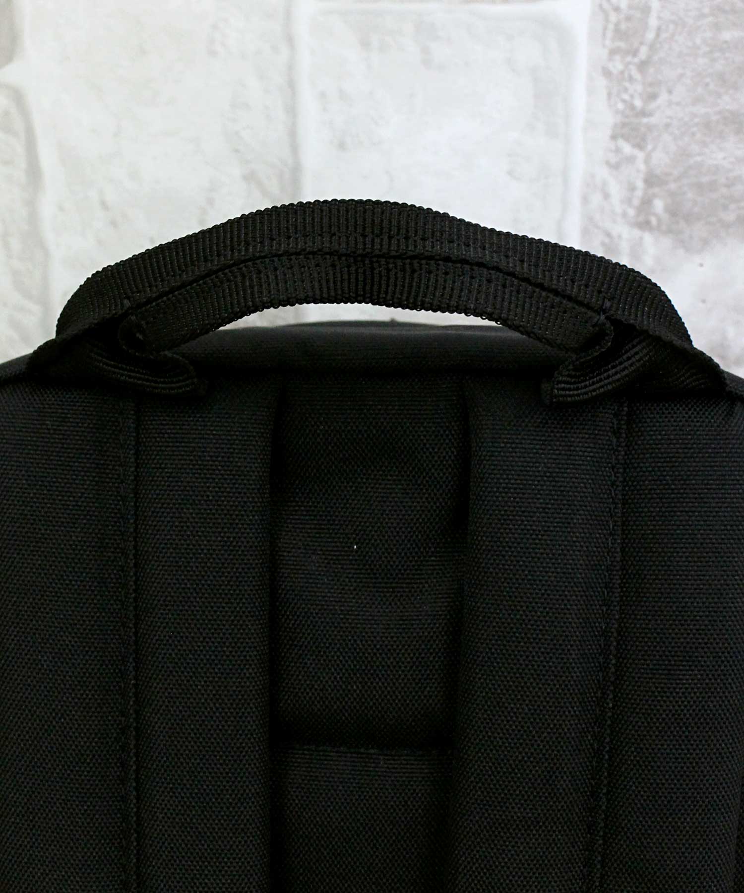 カーハート Carhartt クラシック バックパック CLASSIC BACKPACK 21L ブランド 鞄 バッグ カバン リュックサック ラップトップ デイパック ノートPCスリーブ付き 撥水加工 メンズ レディース （3-ブラウン） 3-ブラウン