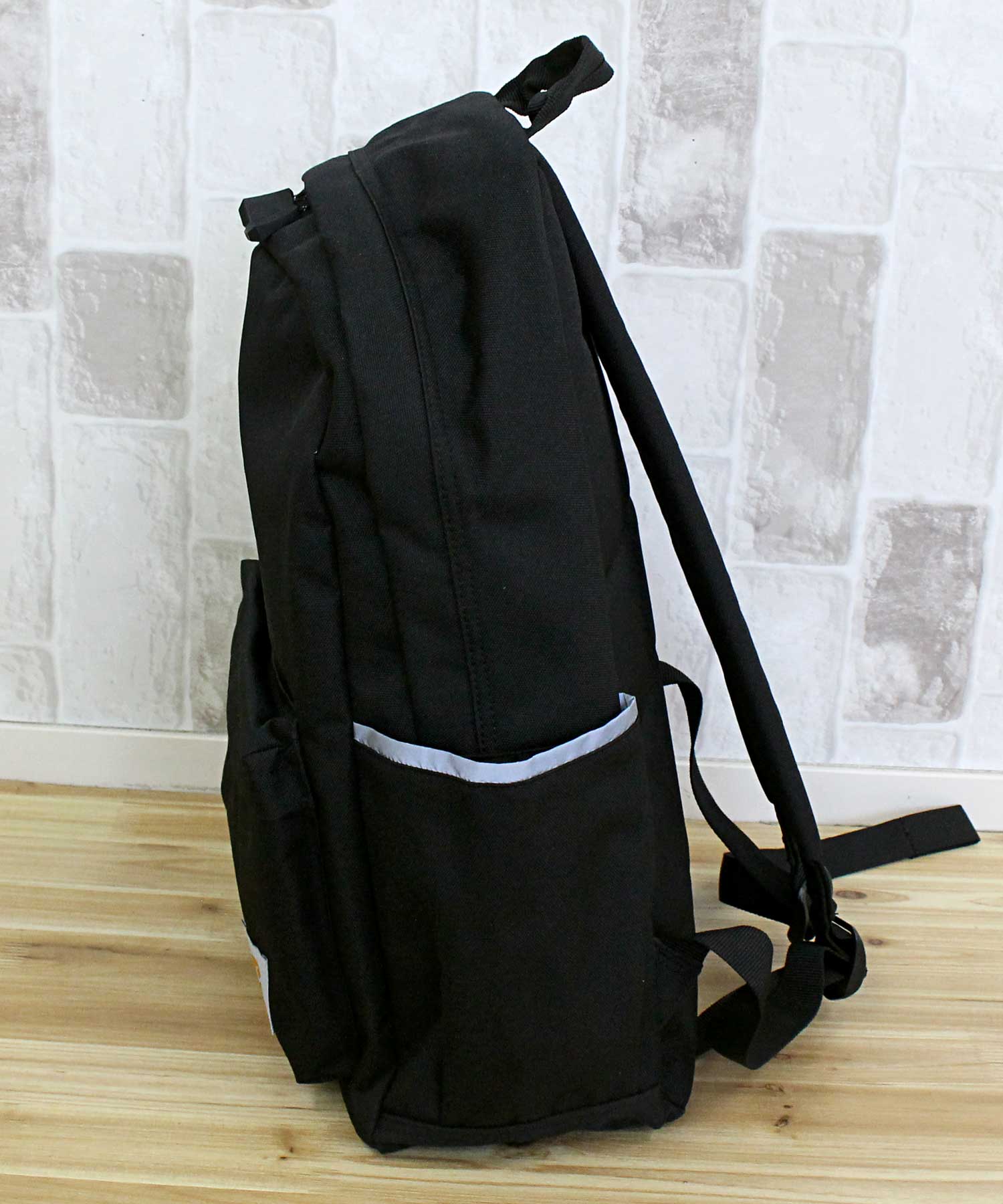 カーハート Carhartt クラシック バックパック CLASSIC BACKPACK 21L ブランド 鞄 バッグ カバン リュックサック ラップトップ デイパック ノートPCスリーブ付き 撥水加工 メンズ レディース （3-ブラウン） 3-ブラウン