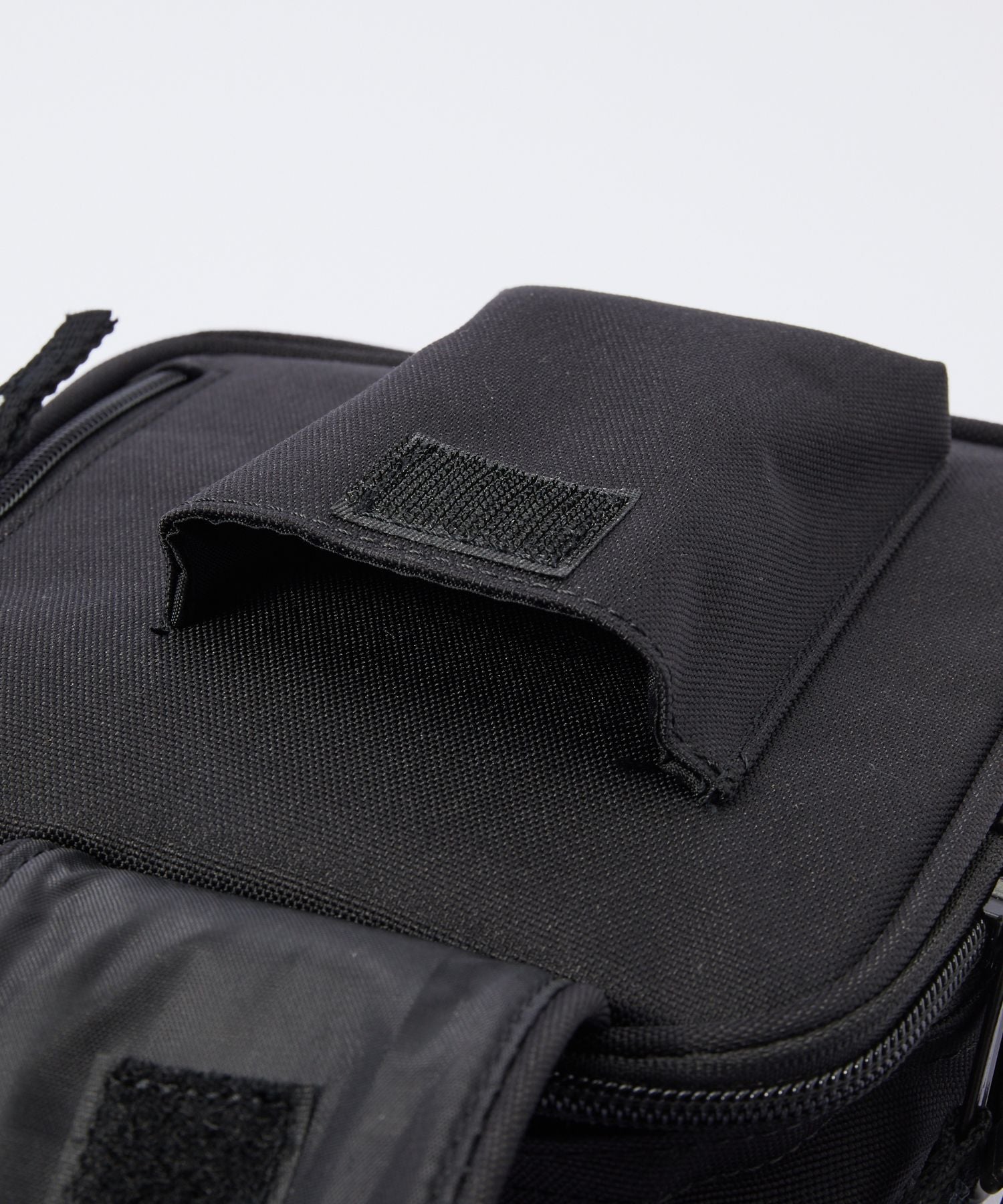 カーハート Carhartt I006285 ショルダーバッグ メンズ レディース バック エッセンシャル スモール 斜め掛け ポシェット 2WAY ミニ ポーチ 肩掛け Essentials Bag Small WIP （ベージュ） ベージュ