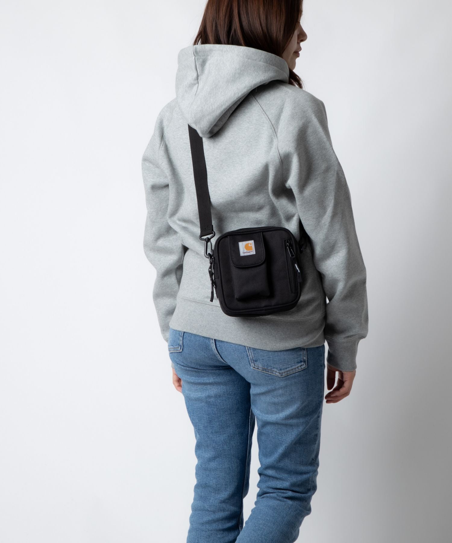 カーハート Carhartt I006285 ショルダーバッグ メンズ レディース バック エッセンシャル スモール 斜め掛け ポシェット 2WAY ミニ ポーチ 肩掛け Essentials Bag Small WIP （ベージュ） ベージュ