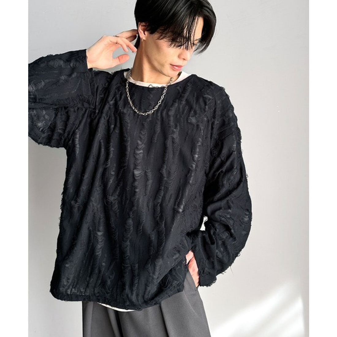 クラシカルエルフ Classical Elf グランジを楽しむ旬スタイル。ダメージ加工ビッグシルエットジャカードカットソーTシャツ（長袖） （ブラック） ブラック