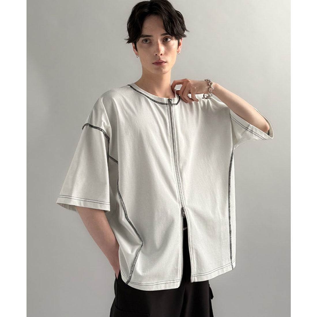 クラシカルエルフ Classical Elf 「1枚でも羽織でも。」インサイドアウト仕様2wayダブルジップジャケットTシャツ （オフホワイト） オフホワイト