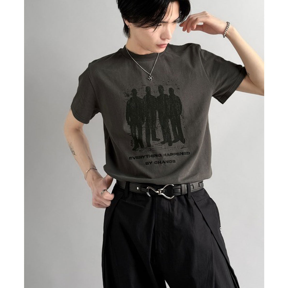クラシカルエルフ Classical Elf 《Haruto×クラシカルエルフコラボ》綿100％メッセージ刺繍入りグラフィックTシャツ（半袖） （チャコールグレー） チャコールグレー