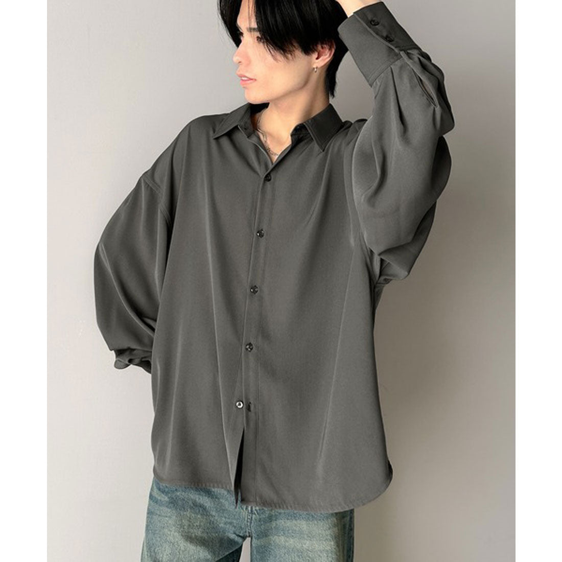 クラシカルエルフ Classical Elf どんなシーンでも映える。とろみポリツイルオーバーサイズシャツ（長袖） （チャコール） チャコール