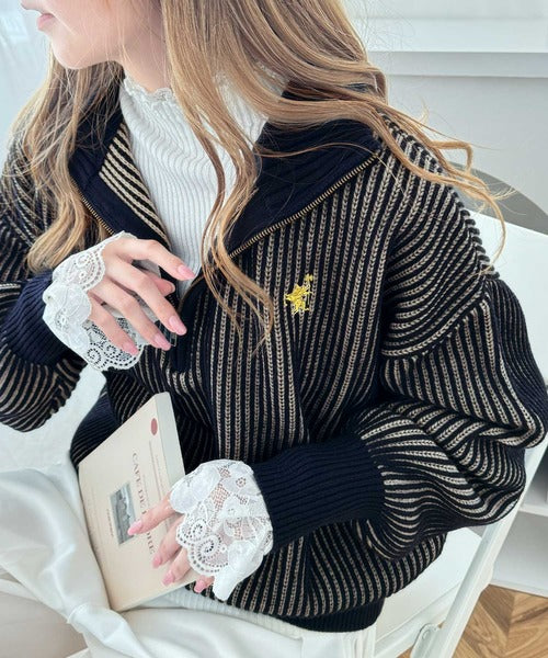 クラシカルエルフ Classical Elf お洒落な配色でワンランク上の秋冬コーデ。胸刺繍バイカラーリブニットハーフジッププルオーバー