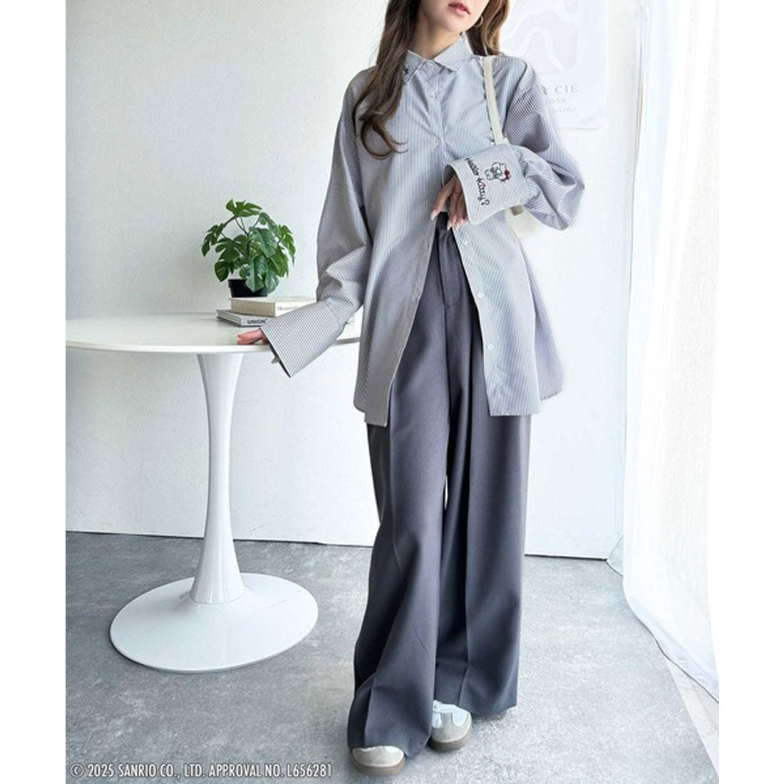 クラシカルエルフ Classical Elf 【Sanrio characters/サンリオキャラクターズ】ランダム刺繍ストライプシャツ(長袖) （ブルーストライプ） ブルーストライプ