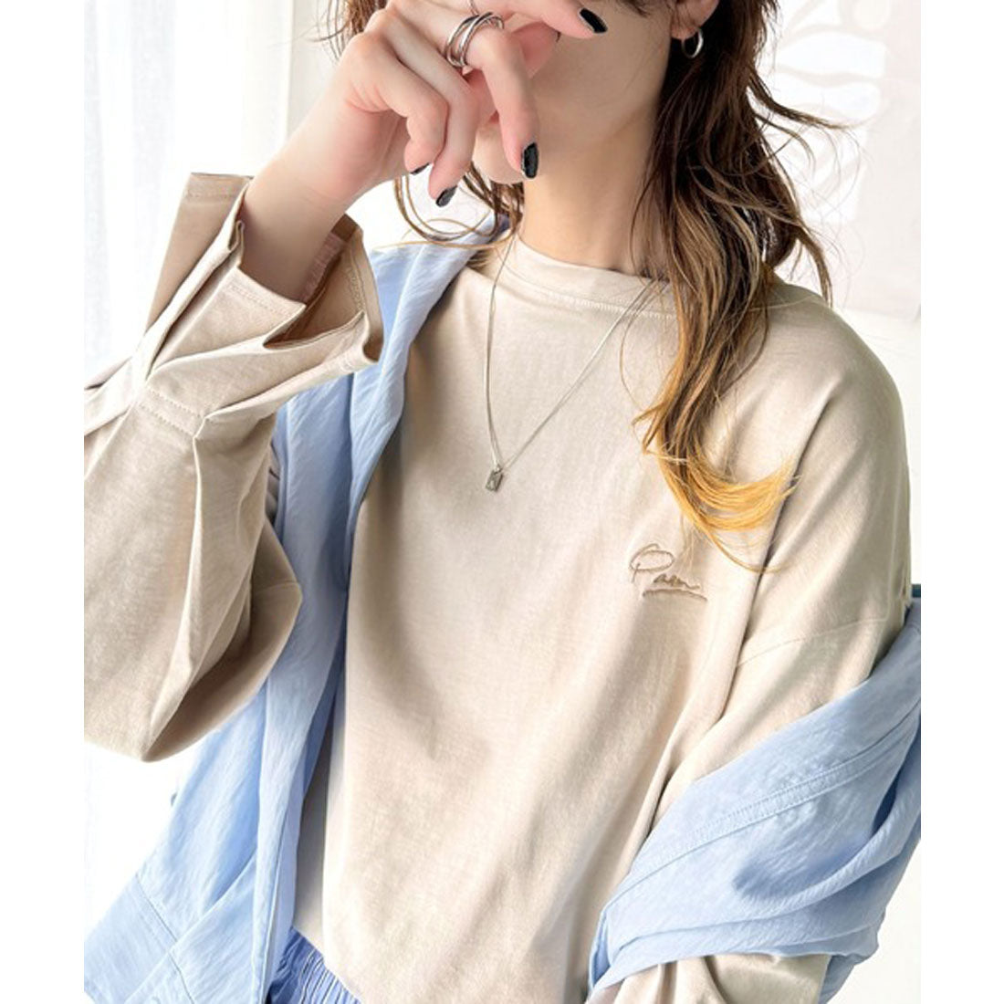 クラシカルエルフ Classical Elf 愛らしさを纏った。綿100％英字胸刺繍キャンディースリーブシルケットカットソー(長袖) （グリーン） グリーン