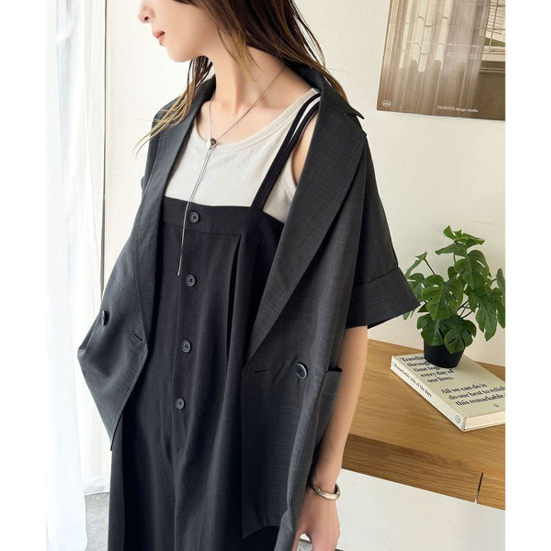 クラシカルエルフ Classical Elf 大人のこなれカジュアル。フロントボタン使いサロペットパンツ （ブラック） ブラック