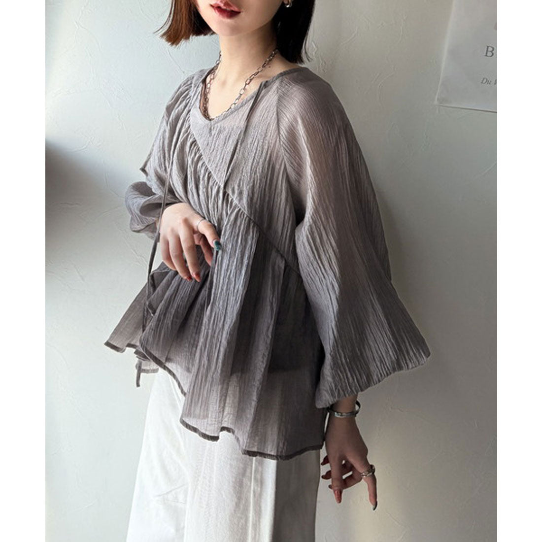 クラシカルエルフ Classical Elf 上品な抜け感が◎シアーアシメフリルブラウス （チャコール） チャコール