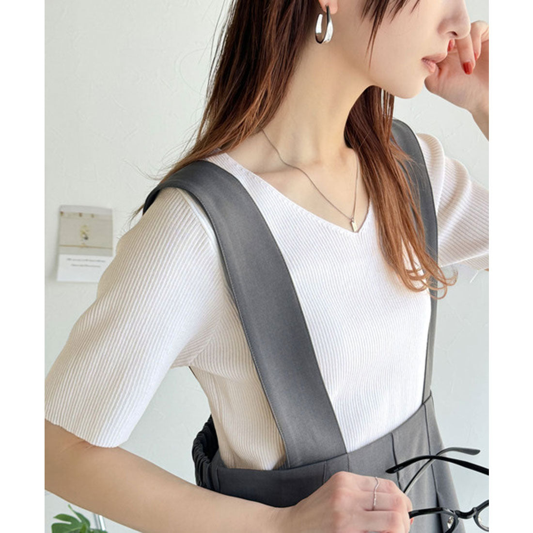 クラシカルエルフ Classical Elf 夏も快適♪Vネックハーフスリーブリブニット （オフホワイト） オフホワイト