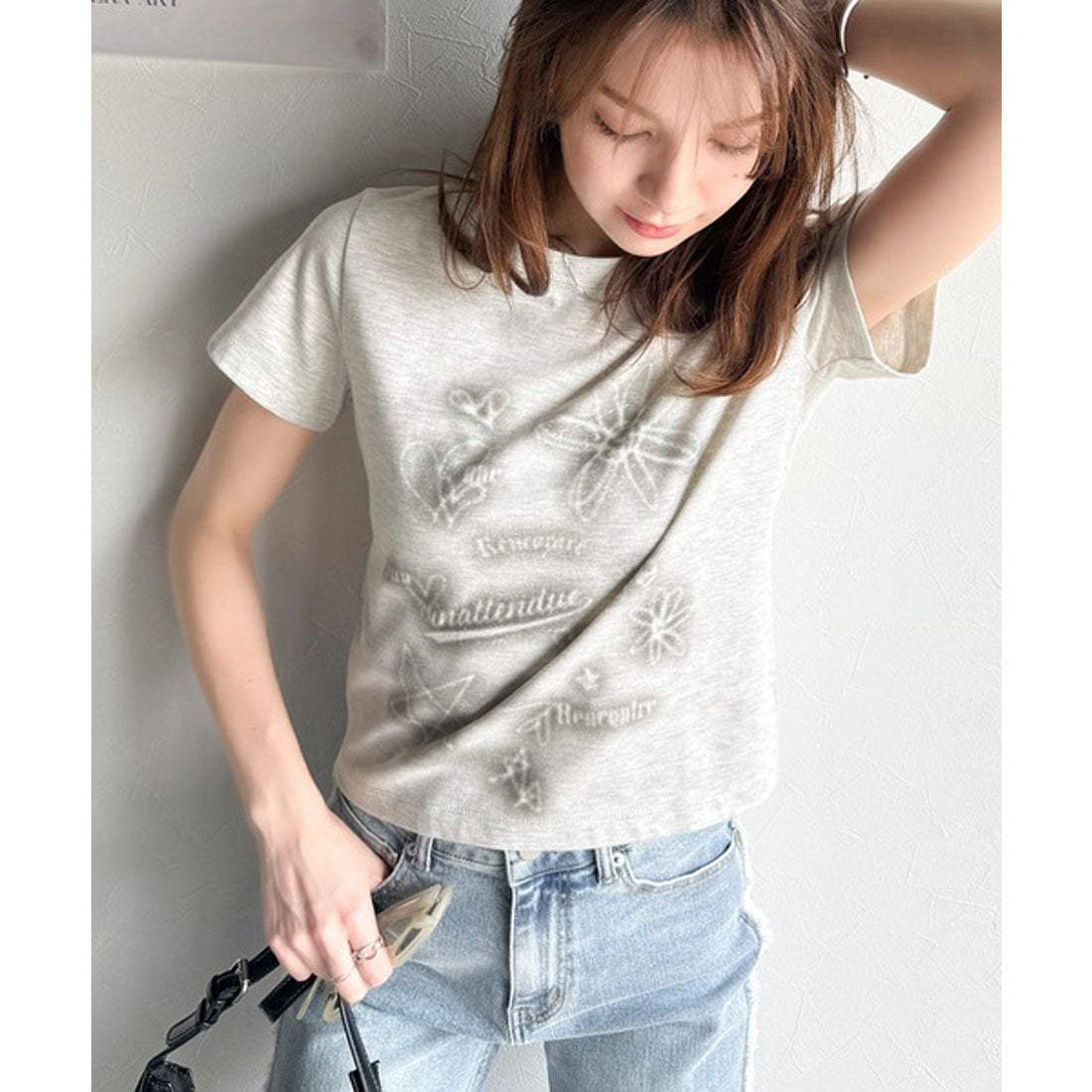 クラシカルエルフ Classical Elf 【mily bilet】大人可愛い最旬プリント柄。スプレーライクプリントコンパクトTシャツ（半袖） （オートミール） オートミール