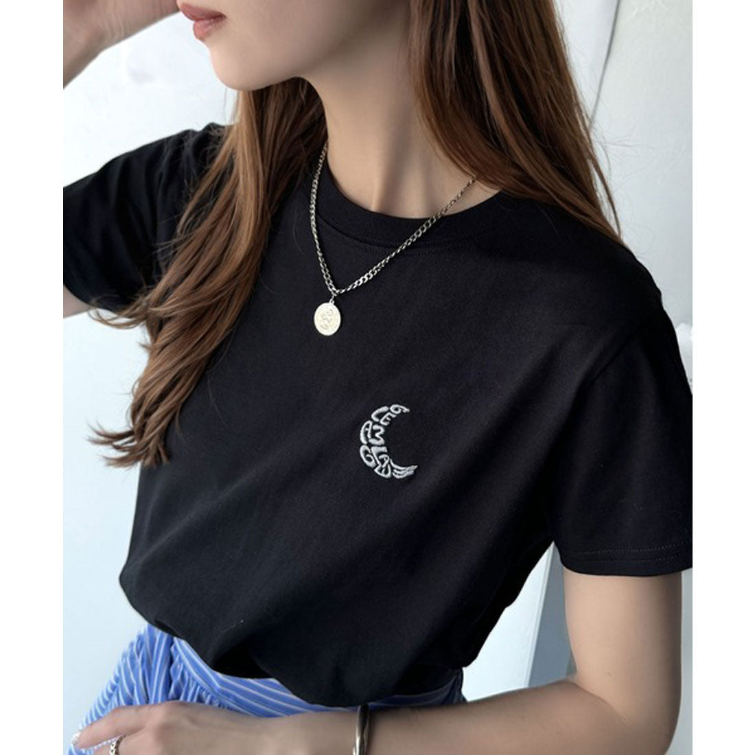 クラシカルエルフ Classical Elf オーガニックコットン100%。胸元ラメ糸ワンポイント刺繍 無地＆ボーダー柄Tシャツ（半袖） （ホワイト） ホワイト