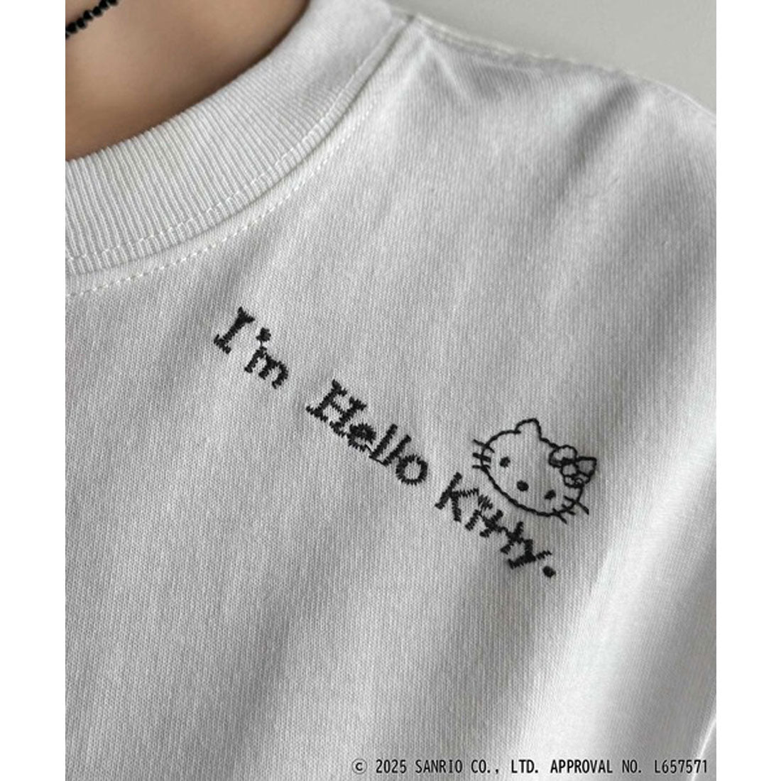 クラシカルエルフ Classical Elf 【Sanrio characters/サンリオキャラクターズ】綿100％!刺繍半袖Tシャツ （ホワイト） ホワイト