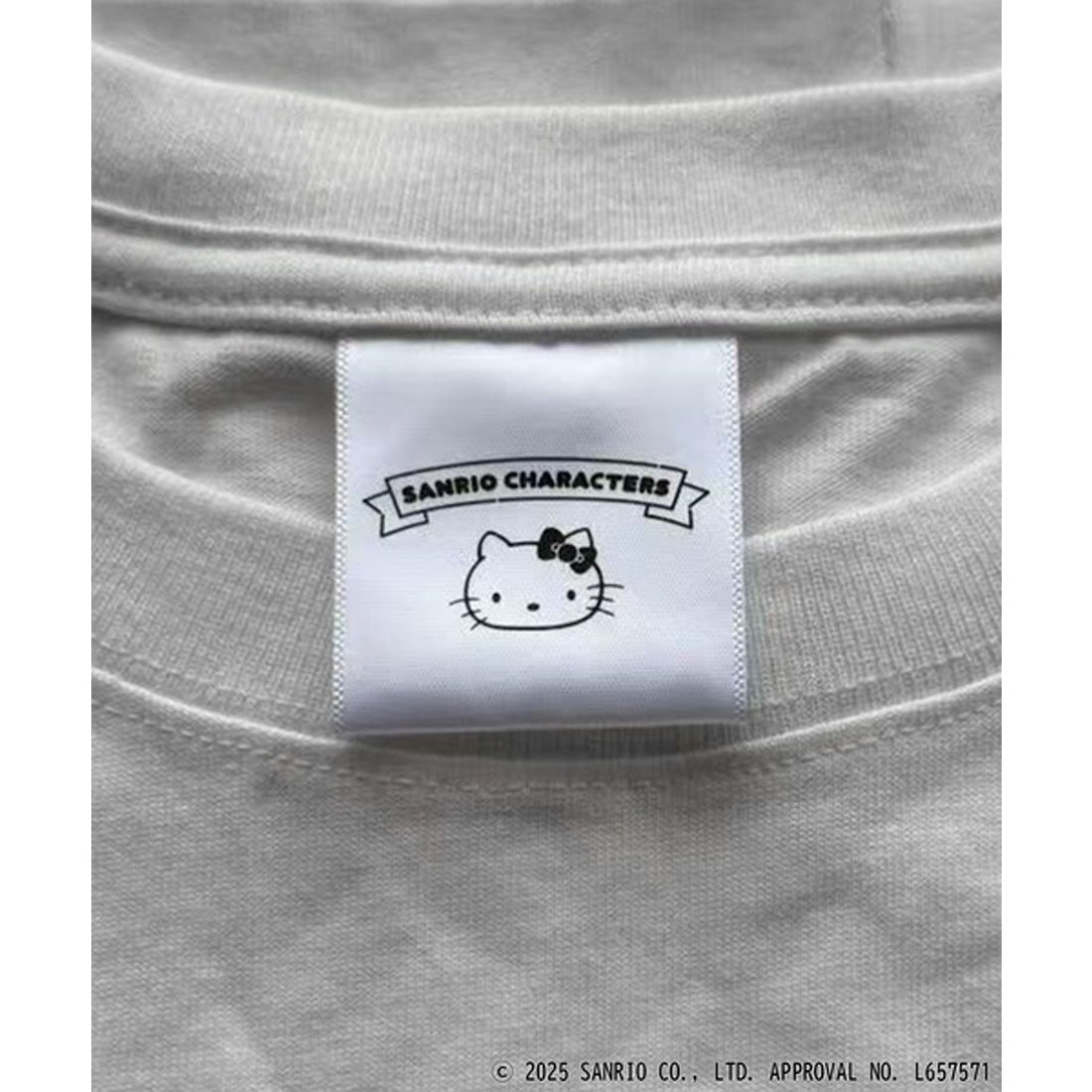 クラシカルエルフ Classical Elf 【Sanrio characters/サンリオキャラクターズ】綿100％!刺繍半袖Tシャツ （ホワイト） ホワイト