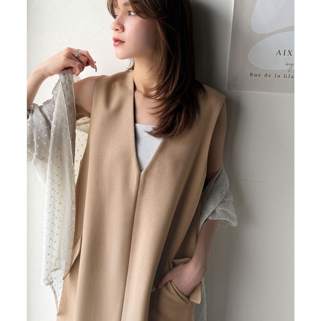 クラシカルエルフ Classical Elf 上品リラクシーstyle。ポケット付Vネックワンピース （ベージュ） ベージュ