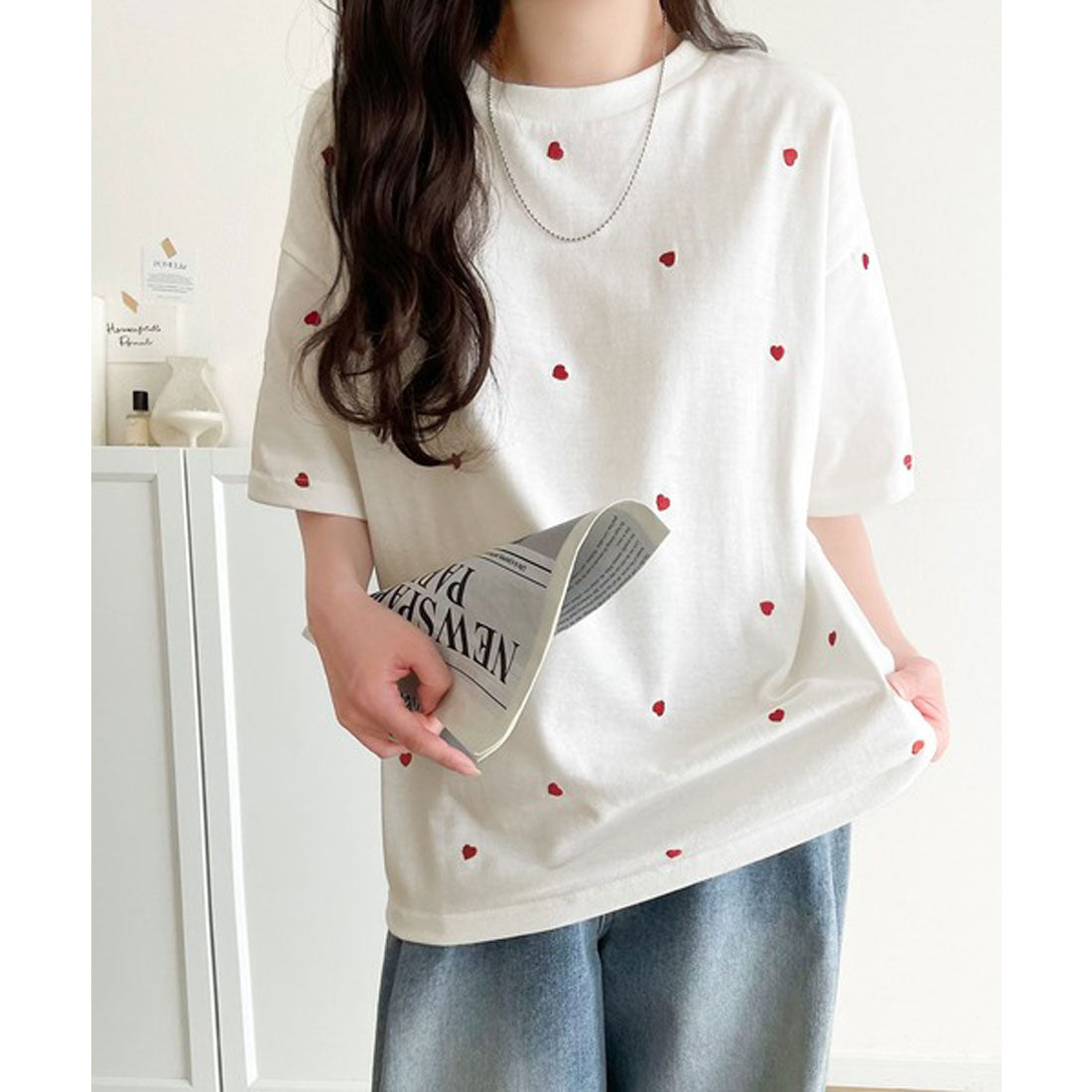 クラシカルエルフ Classical Elf 《JaVaジャバコラボ》春夏のカジュアルに、大人の“可愛い”をプラス。ミニハート刺繍Tシャツ（半袖） （オフホワイト×レッド） オフホワイト×レッド