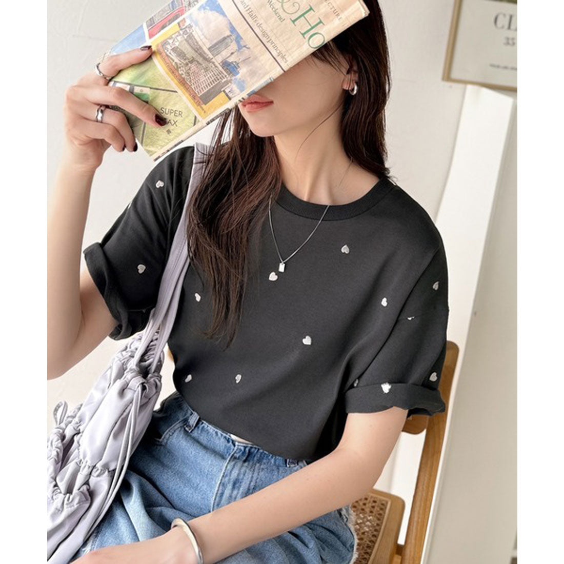 クラシカルエルフ Classical Elf 《JaVaジャバコラボ》春夏のカジュアルに、大人の“可愛い”をプラス。ミニハート刺繍Tシャツ（半袖） （チャコール×グレー） チャコール×グレー