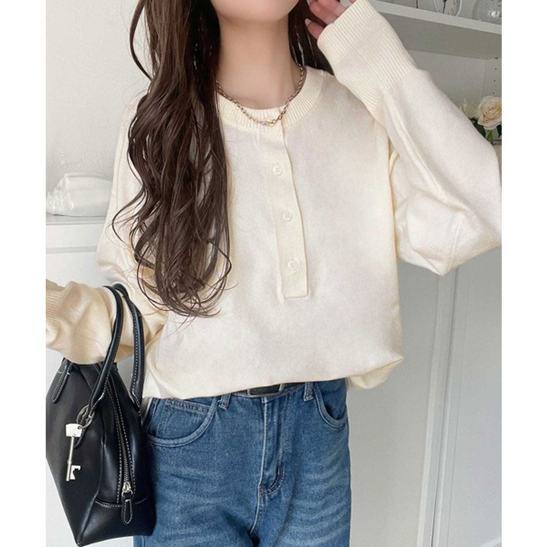 クラシカルエルフ Classical Elf ニットのぬくもりに、少しのアクセント。前後2wayヘンリーネックニットプルオーバー（長袖） （アイボリー） アイボリー