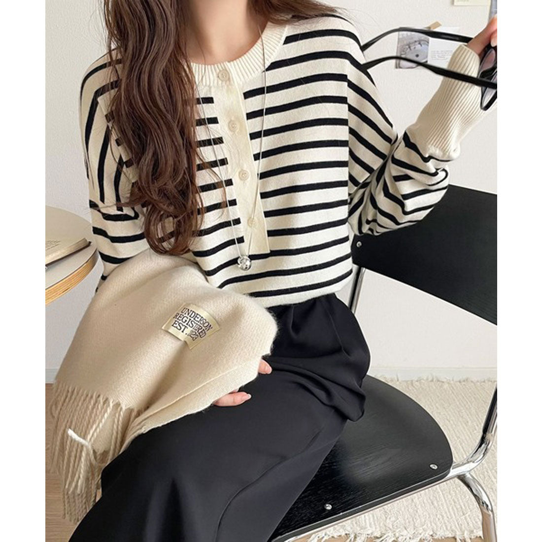 クラシカルエルフ Classical Elf ニットのぬくもりに、少しのアクセント。前後2wayヘンリーネックニットプルオーバー（長袖） （アイボリー） アイボリー