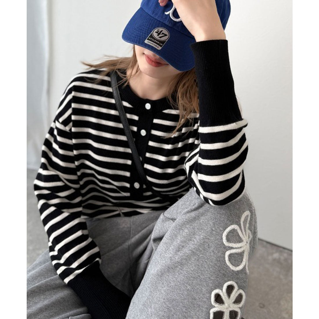 クラシカルエルフ Classical Elf ニットのぬくもりに、少しのアクセント。前後2wayヘンリーネックニットプルオーバー（長袖） （アイボリー） アイボリー