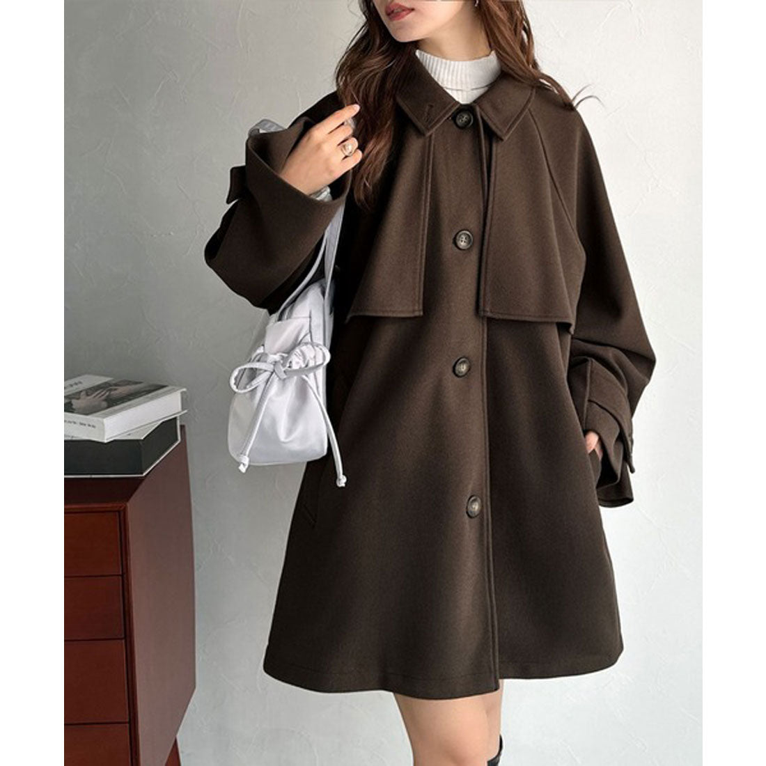 クラシカルエルフ Classical Elf かわいさも、大人っぽさも叶える。着こなし自在の2way仕様が嬉しい♪ミドル丈アレンジコート （ブラウン） ブラウン