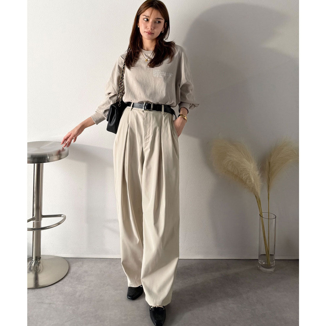 クラシカルエルフ Classical Elf 《marina×クラシカルエルフコラボ》シンプルコーデに洗練さをプラス◎タックデザインパンツ （アイボリー） アイボリー
