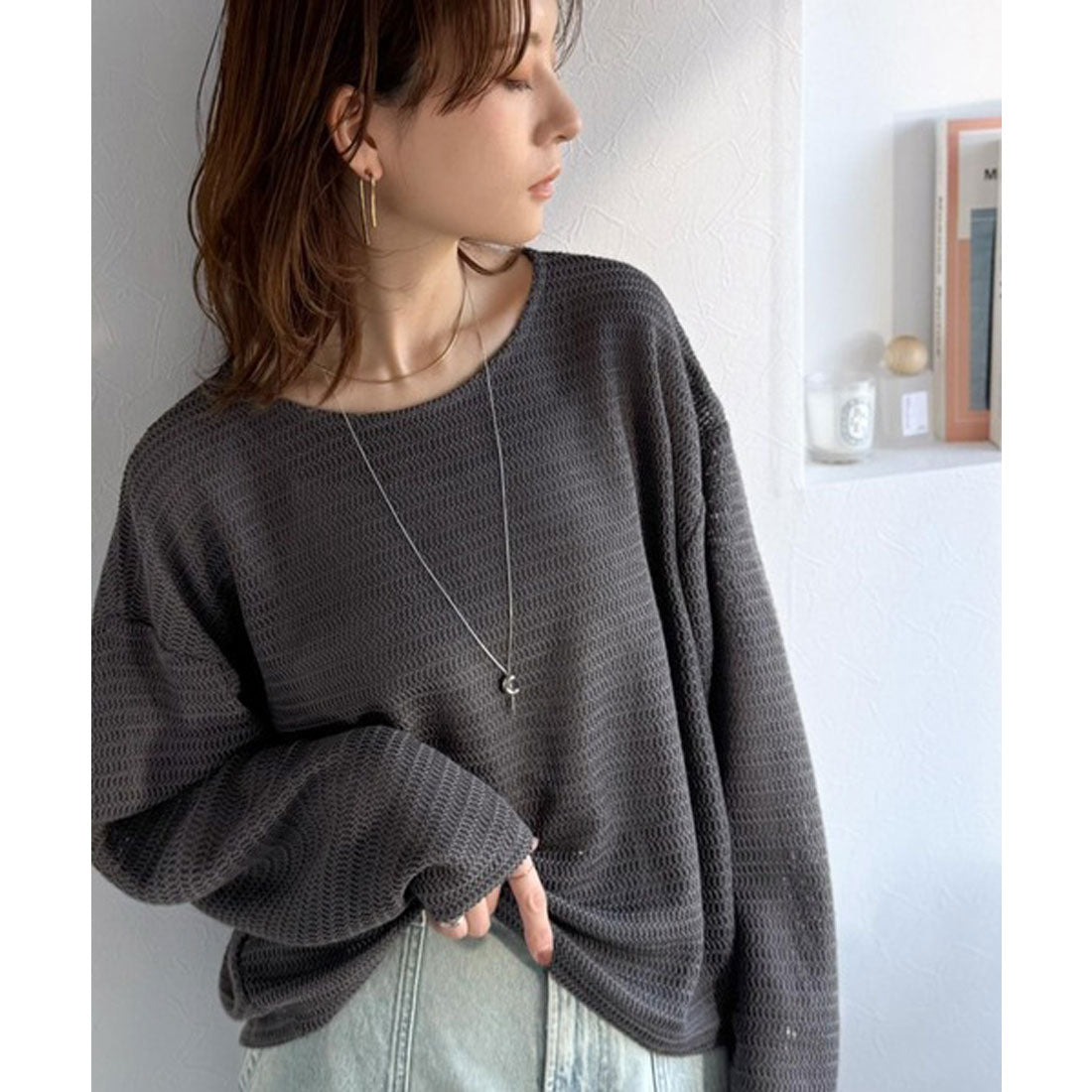 クラシカルエルフ Classical Elf 品のある透け感で、さりげない存在感を♪レーシージャガードドルマントップス(長袖) （チャコール） チャコール