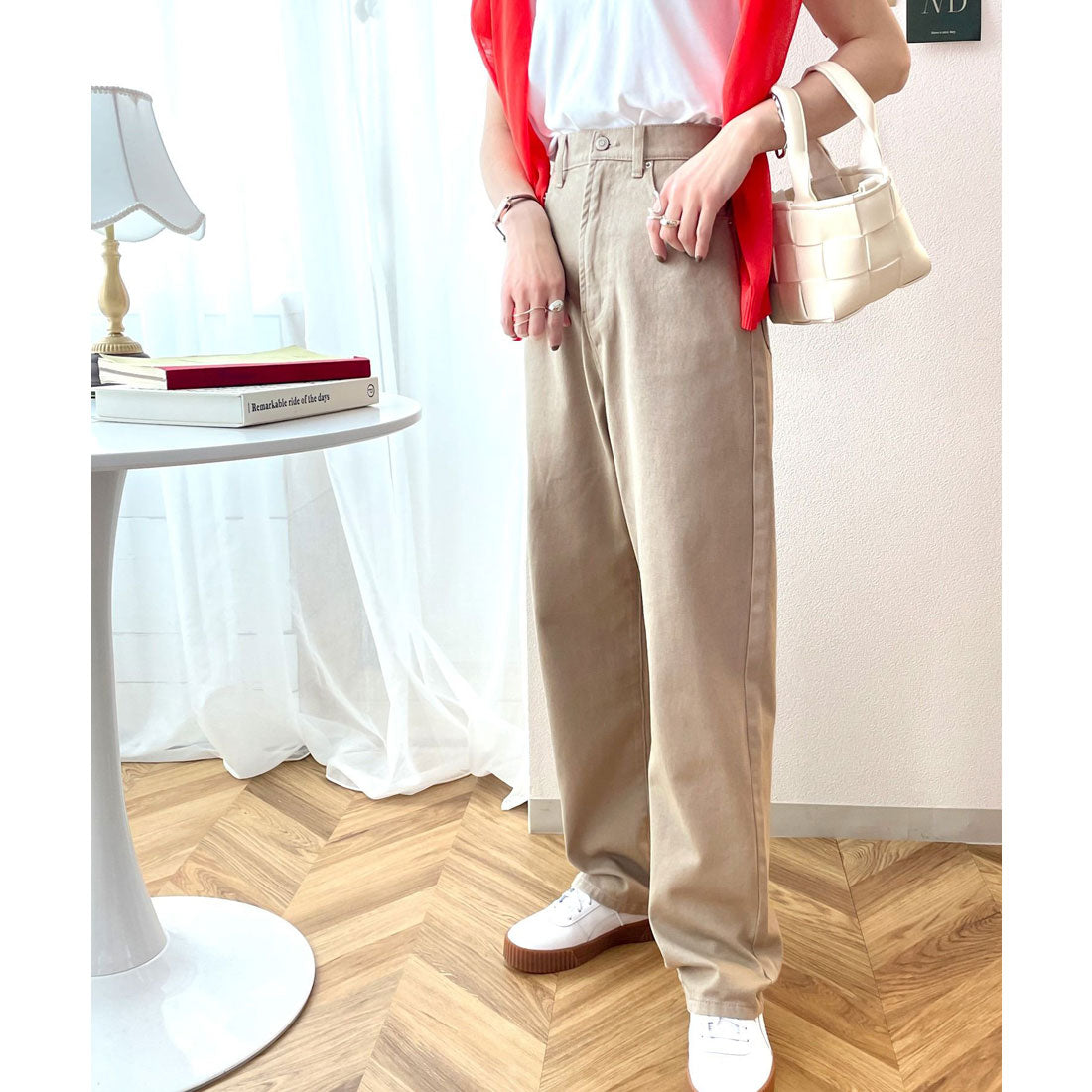ゆったりハイウエストワイドストレート無地デニム＆チノパンツ