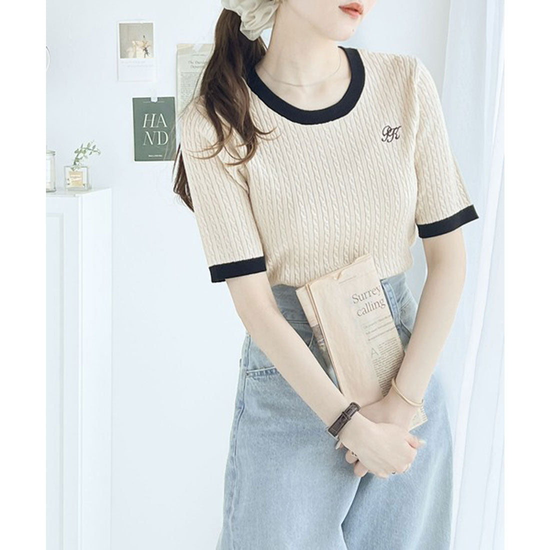 Classical Elf Retro cute versatile knit. Cable knit embroidered short sleeve knit pullover.