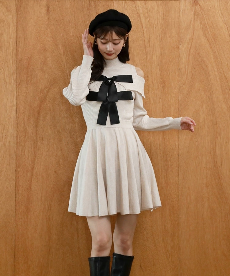 チーク Cheek オフショルBIGリボンニットミニワンピース