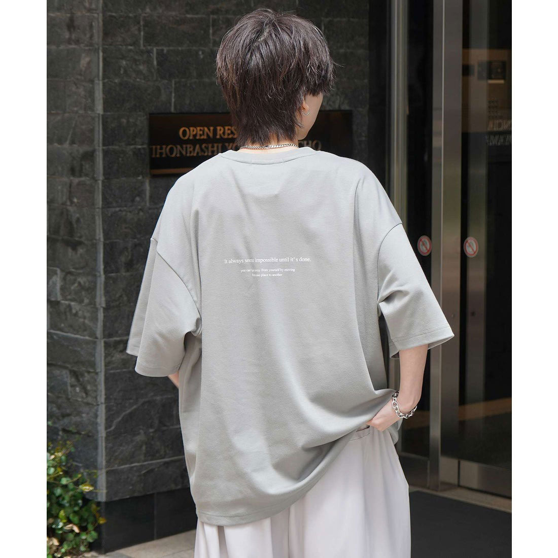 コンファーム Confirm ナチュラルドレープ とろみ肌感 ワンポイント刺繍 ビッグシルエット半袖Tシャツ カットソー ユニセックス （ミント） ミント
